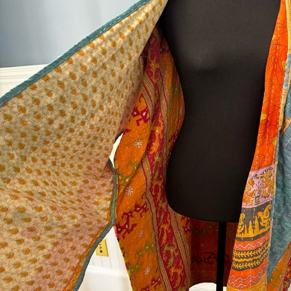 GORGEOUS Nwot Handmade India Kantha Kimono ~ OOAK! Amazing colorway! Reversible - Picture 3 of 7